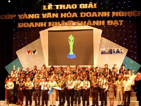 Doanh nhân tỏa sáng 2017