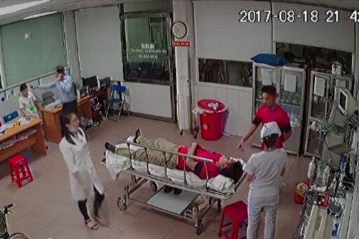 Cần làm rõ vụ việc bác sĩ Bệnh viện 115 Nghệ An bị hành hung