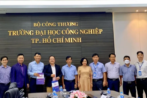 VECOM hợp tác với các Trường Đại học, Cao đẳng (phần 1)