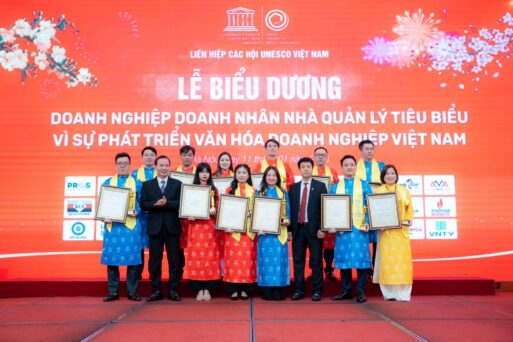 Liên hiệp các Hội UNESCO Việt Nam chúc mừng Doanh nghiệp, Doanh nhân, Nhà quản lý tiêu biểu vì sự phát triển văn hóa Doanh nghiệp Việt Nam
