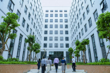 Eurowindow: Nhà cung cấp giải pháp tổng thể về cửa hàng đầu Việt Nam