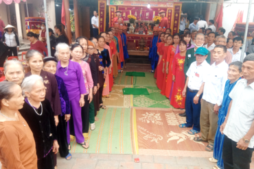 Lễ hội truyền thống làng Dừa, xuân Giáp Thìn: Mang bình an đến mọi người