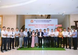 Hội nghị gặp gỡ Doanh nhân Ninh Bình tại TP. Hồ Chí Minh: Thắt chặt nghĩa tình – Kết nối sức mạnh phát triển